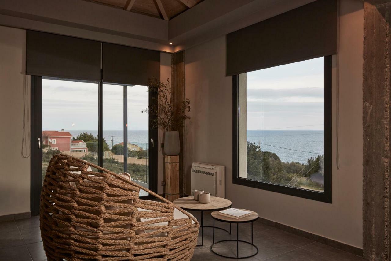 Villa Sea Front Spathíon Eksteriør billede